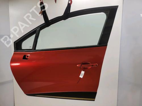Porta frente esquerda Porta frente esquerda RENAULT CLIO IV (BH_) 0.9 TCe 90 (BHNF, BHMA, BHMH, BHJK, BHJR) (90 hp) 36007349 36007349