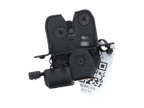 Used Tailgate lock RENAULT TWINGO III (BCM_, BCA_) [2014-2025]  28033995
