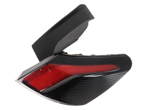 Used Right taillight PEUGEOT 3008 II SUV (MC_, MR_, MJ_, M4_) 2.0 BlueHDi 150 (MJAHXH, MJAHXV, MJAHXG, MJAHSH, MJAHRH,... (150 hp) 27170000
