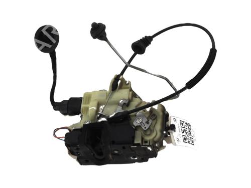 front-right-lock-vw-polo-iv-9n_-9a_-2001-2002-2003-2004-2005-2006-2007-2008-2009-2010-2011-2012-2013-2014-31845433 main image