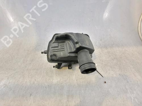 Used Air filter box NISSAN X-TRAIL II (T31) 2.0 dCi 4x4 (150 hp) 23555225