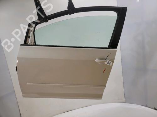 Used Left front door Left front door 39117595 39117595