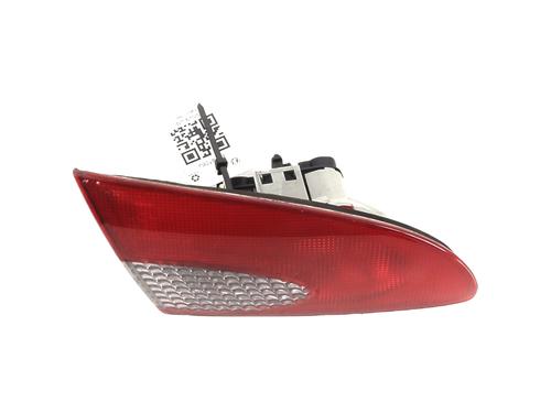 Left tailgate light TOYOTA AVENSIS Estate (_T22_) 2.0 D-4D (CDT220_, CDT220R) | BP31057646C79 