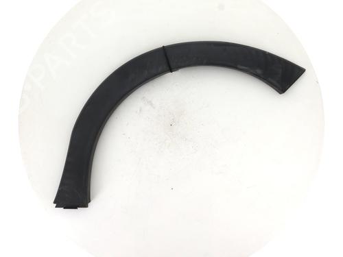 Used Front right wheel arch trim Front right wheel arch trim PEUGEOT 207 SW (WK_) 1.6 16V (120 hp) 33733316 33733316