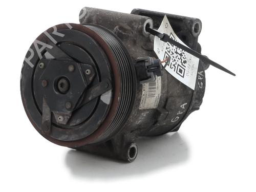 Used AC compressor RENAULT SCÉNIC II (JM0/1_) [2003-2010]  27553760
