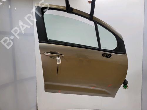 Used Right front door Right front door 37286475 37286475