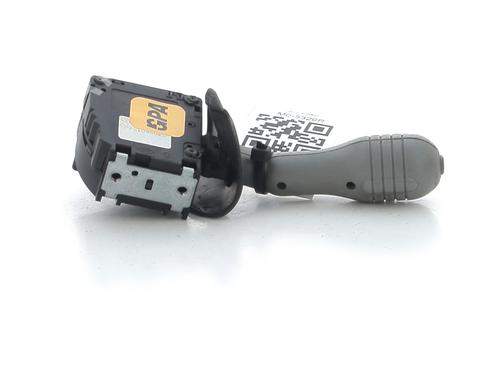 switch-renault-twingo-i-c06_-1993-1994-1995-1996-1997-1998-1999-2000-2001-2002-2003-2004-2005-2006-2007-2008-2009-2010-2011-2012-31821575 main image