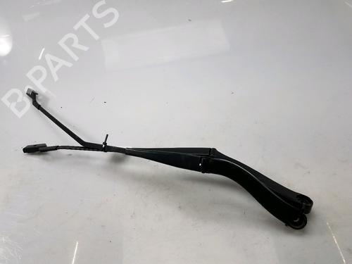Used Front windshield wiper arm RENAULT TRAFIC III Van (FG_) 2.0 dCi 120 (FGMN) (120 hp) 27900684