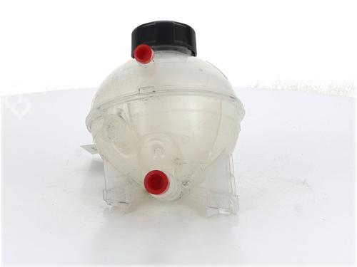 Expansion tank PEUGEOT 3008 II SUV (MC_, MR_, MJ_, M4_) Hybrid4 (M45GBU) | BP22887746C120 