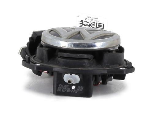 Used Tailgate handle VW POLO VI (AW1, BZ1, AE1) 1.0 TSI (116 hp) 33033553