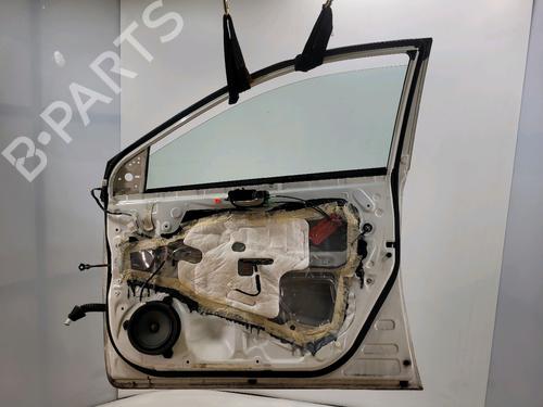 Right front door TOYOTA AURIS Estate (_E18_) 1.8 Hybrid (ZWE186_, ZWE186R, ZWE186H) | BP28372413C3 