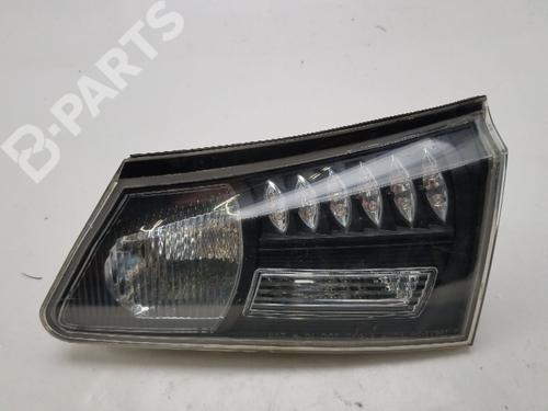 Used Right tailgate light Right tailgate light LEXUS IS II (_E2_) 220d (ALE20) (177 hp) 10437581 10437581