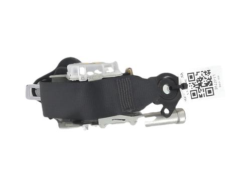 Sikkerhedssele bag højre Sikkerhedssele bag højre TOYOTA YARIS (_P13_) 1.5 Hybrid (NHP130_) (101 hp) 39764214 39764214