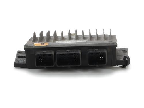 Used Engine control unit (ECU) DACIA SANDERO 1.5 dCi (68 hp) 27453997