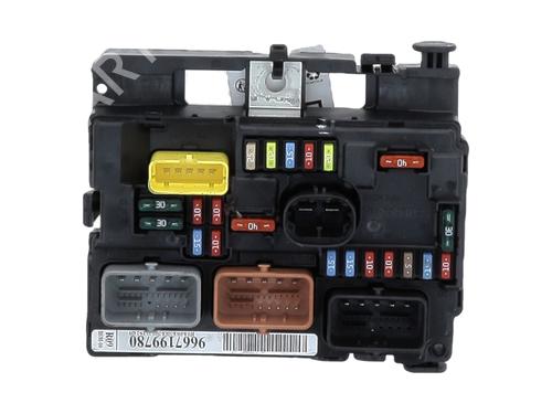 Caixa de fusíveis CITROËN C3 II (SC_) 1.4 HDi 70 (SC8HZC, SC8HR0, SC8HP4) | BP29964382E1 