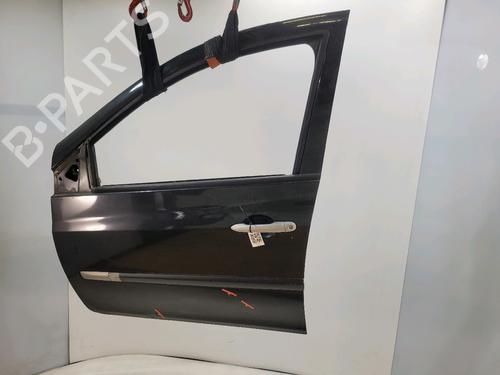 Used Left front door RENAULT CLIO III (BR0/1, CR0/1) 1.5 dCi (75 hp) 29218910
