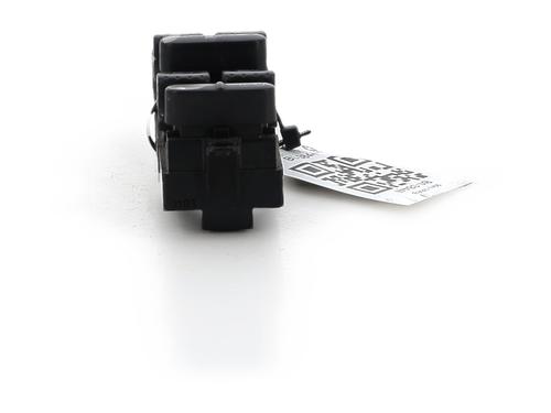 Left front window switch VW PASSAT B5 (3B2) 1.9 TDI | BP36898074I27 - Image 3