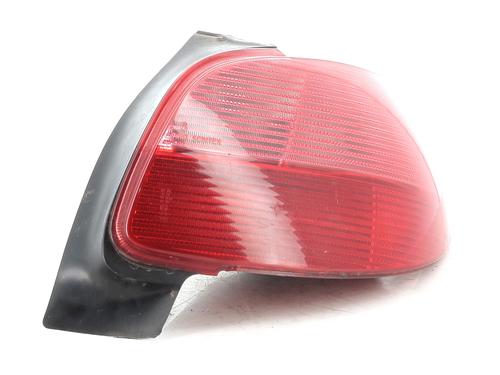 Feu arrière droit PEUGEOT 206 Hatchback (2A/C) 2.0 HDI 90 | BP30841927C35
