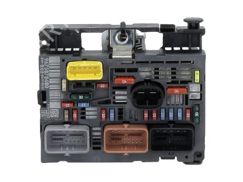 Fuse box PEUGEOT 308 SW I (4E_, 4H_) 1.6 HDi | BP29988292E1