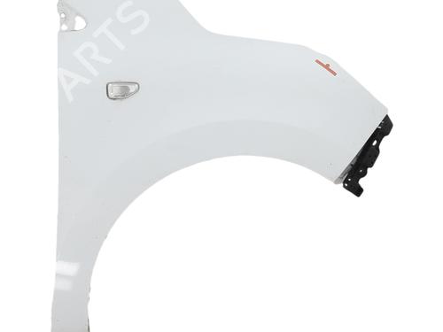 Used Right front fenders Right front fenders 36853688 36853688