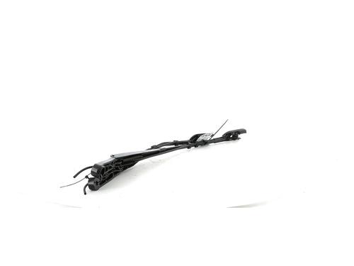Used Front windshield wiper arm DS DS 4 II (FR_, FB_, F3_) E-TENSE 225 (F3DGZT) (224 hp) 28121606