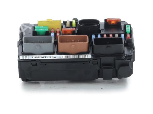 fuse-box-citroen-c3-ii-sc_-2009-33165930 main image