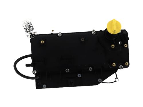 Used Valve cover RENAULT CLIO II (BB_, CB_) 1.2 LPG (58 hp) 31326440