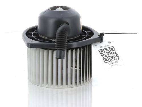 Heater blower motor SUZUKI GRAND VITARA II (JT, TE, TD) 1.9 DDiS All-wheel Drive (JT419, TD44, JB419WD, JB419XD,... | BP17373004M62 