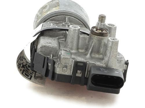 Used Front wiper motor VW PASSAT B5.5 Variant (3B6) 1.9 TDI (130 hp) 23450735