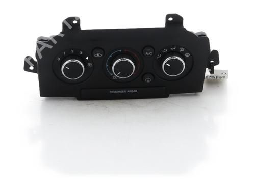 Used Climate control Climate control 39490080 39490080