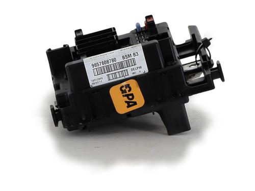 Used Fuse box PEUGEOT 206+ (2L_, 2M_) 1.4 i (73 hp) 29695833
