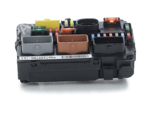 Used Fuse box PEUGEOT 207 (WA_, WC_) 1.4 HDi (68 hp) 31303898