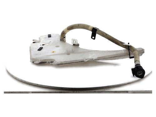 Windscreen washer tank BMW 1 Convertible (E88) 120 d | BP32433870C113