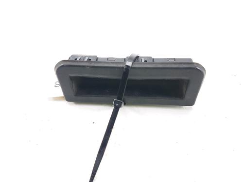 Used Tailgate handle Tailgate handle SKODA RAPID Spaceback (NH1) 1.6 TDI (90 hp) 11124456 11124456