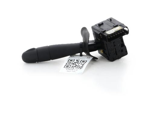 Switch RENAULT KANGOO (KC0/1_) 1.5 dCi (KC08, KC09) | BP39087730I30 - Image 2