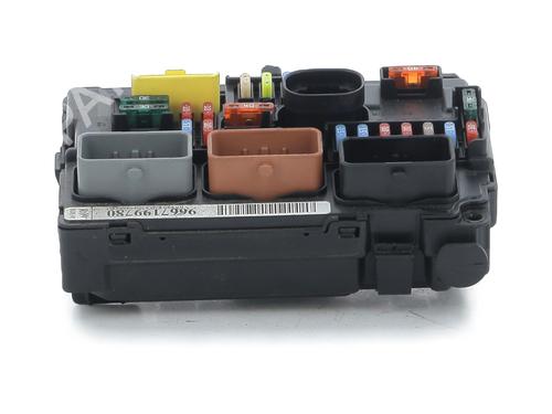 Used Fuse box PEUGEOT 207 (WA_, WC_) 1.4 HDi (68 hp) 31152601