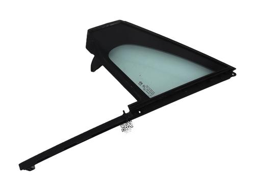 front-left-quarter-glass-peugeot-2008-i-cu_-2013-32770196 main image