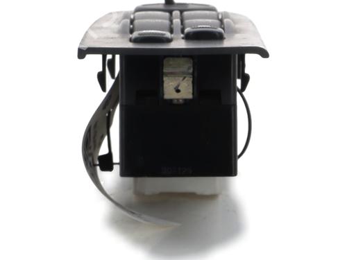 Left front window switch HYUNDAI TRAJET (FO) 2.0 CRDi | BP29443595I27 