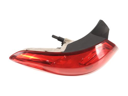 Venstre baglygte OPEL ASTRA J Sports Tourer (P10) [2010-2015]  32013350