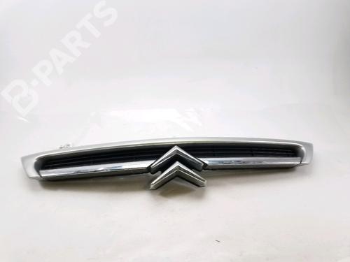 Used Front grille Front grille CITROËN C8 (EA_, EB_) 2.0 HDi (107 hp) 10616450 10616450