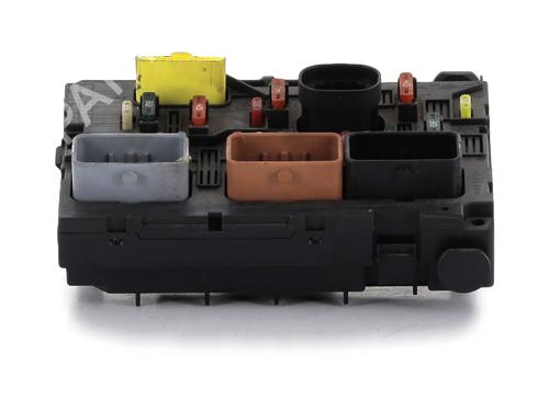 Used Fuse box CITROËN C4 Picasso I MPV (UD_) 2.0 HDi 138 (136 hp) 30523972