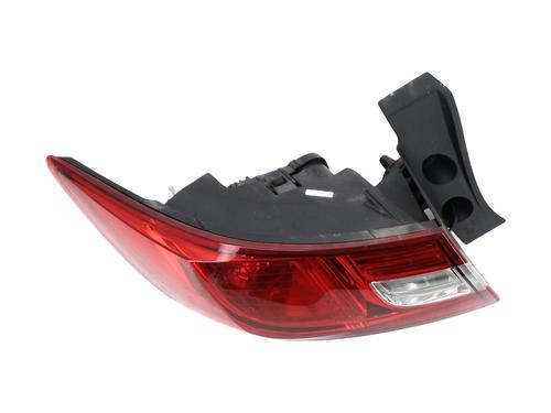 Venstre baglygte RENAULT CLIO IV (BH_) 0.9 TCe 90 (BHNF, BHMA, BHMH, BHJK, BHJR) (90 hp) 28122052