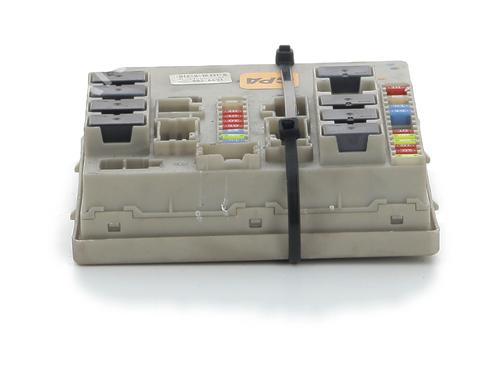 Caixa de fusíveis RENAULT CLIO III (BR0/1, CR0/1) 1.5 dCi (88 hp) 29964285