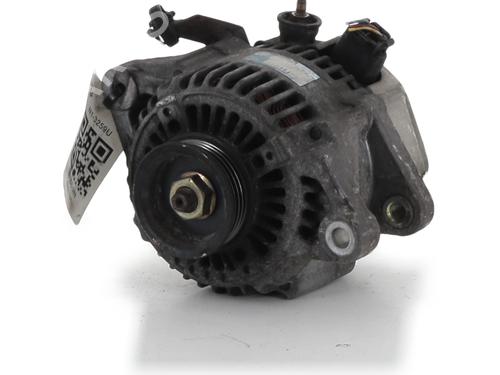 Alternador TOYOTA YARIS (_P1_) 1.5 (NCP13_, NCP13R) (106 hp) 31693573