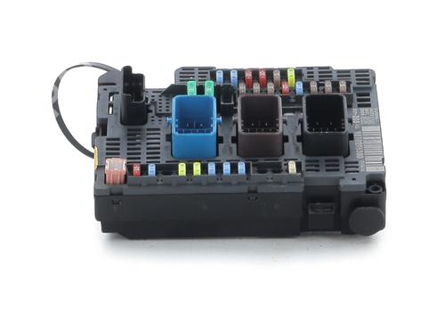 Used Fuse box Fuse box PEUGEOT 308 II (LB_, LP_, LW_, LH_, L3_) 2.0 BlueHDi 150 (150 hp) 33230122 33230122