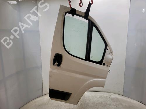 Used Right front door Right front door PEUGEOT BOXER Van 2.2 HDi 130 (131 hp) 33745614 33745614