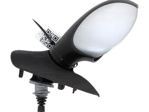 Used Right mirror PEUGEOT 206 Hatchback (2A/C) 1.4 i (75 hp) 31867204