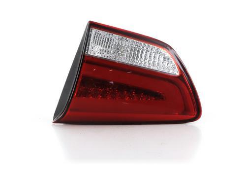 right-tailgate-light-kia-carens-iv-2013-37167054 main image