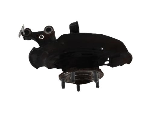 Left front steering knuckle TOYOTA AURIS (_E18_) 1.8 Hybrid (ZWE186_, ZWE186R) | BP28332977M25 