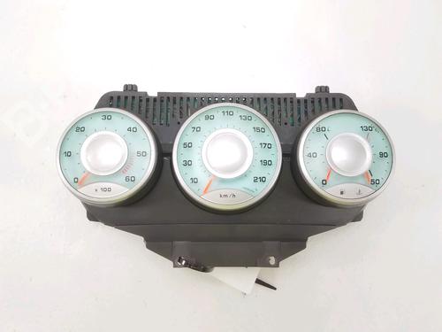 Used Instrument cluster PEUGEOT 807 (EB_) 2.0 HDi (109 hp) 10447620